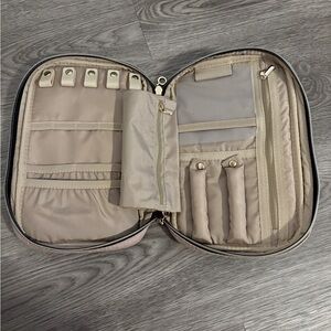 BagSmart Dusty Rose Travel Jewelry Bag